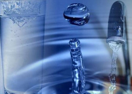 Diputado Espinosa presenta proyecto que aumenta multas a mineras por extracción ilegal de agua en un 1000 por ciento