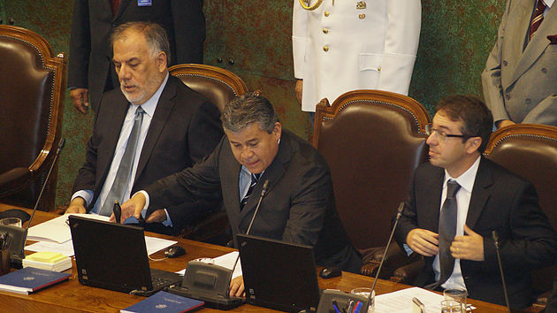 Diputado Espinosa valora aprobación de proyecto que sanciona acoso callejero: “es un paso para un cambio cultural mayor”