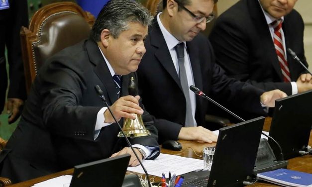 Cámara aprueba Comisión Investigadora por daño ambiental a salares y glaciares pedida por diputado Marcos Espinosa