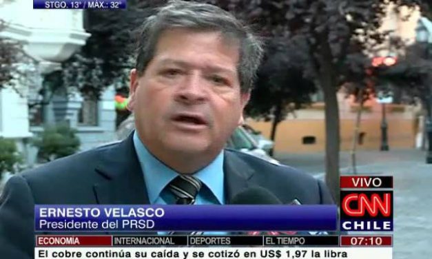 Ernesto Velasco: «El país espera que haya un mayor orden político en el Gobierno»