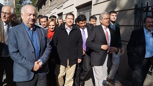Ernesto Velasco e inscripción Nueva Mayoría en Servel: «somos distintos a la derecha»