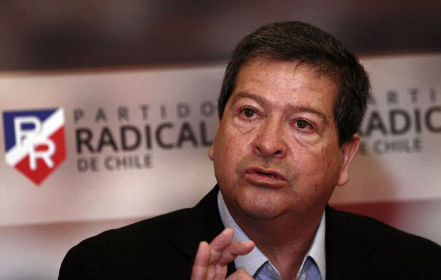 Ernesto Velasco apoya solución a errores del padrón electoral y pide voto electrónico para presidenciales